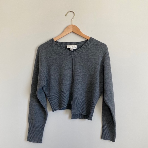 J.O.A Grey Asymmetrical Crop Sweater